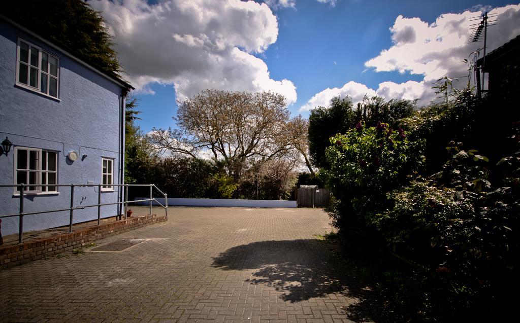 The Cock Inn Bed And Breakfast Glemsford Exteriör bild