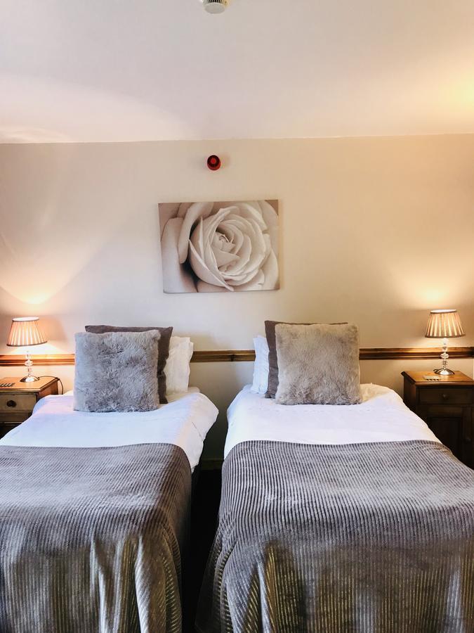 The Cock Inn Bed And Breakfast Glemsford Exteriör bild